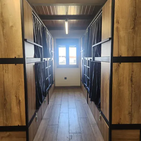 Hostel La Santa Siesta *