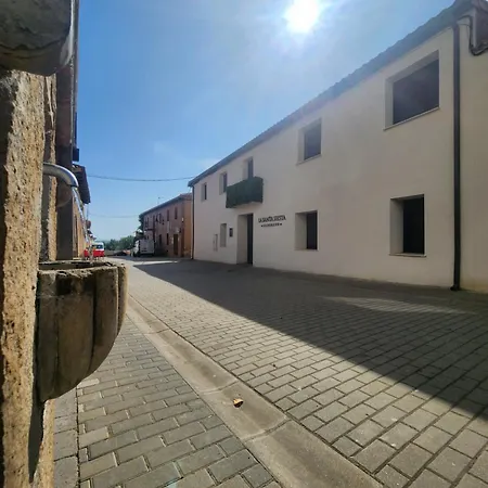 Vandrarhem La Santa Siesta *