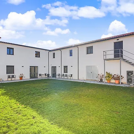 Hostel La Santa Siesta *