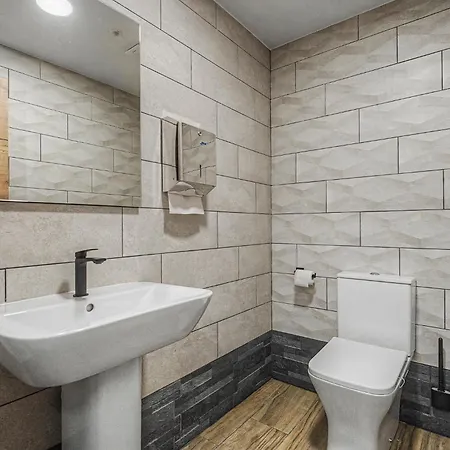 La Santa Siesta Hostel