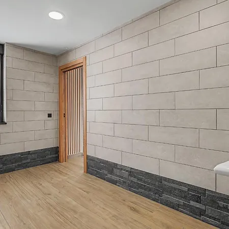 La Santa Siesta Hostel