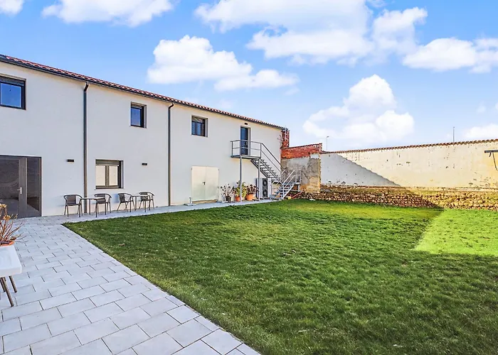 La Santa Siesta 호스텔 *