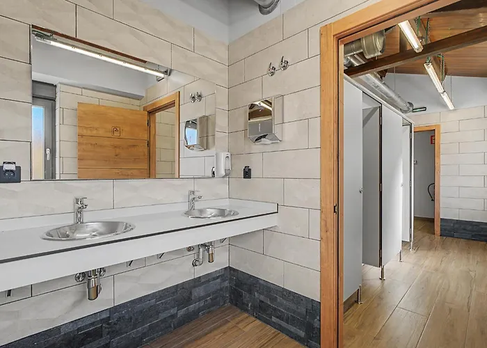 La Santa Siesta * 비야당고스 델 파라모