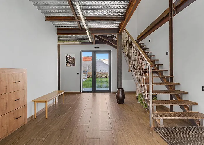 La Santa Siesta 호스텔 *