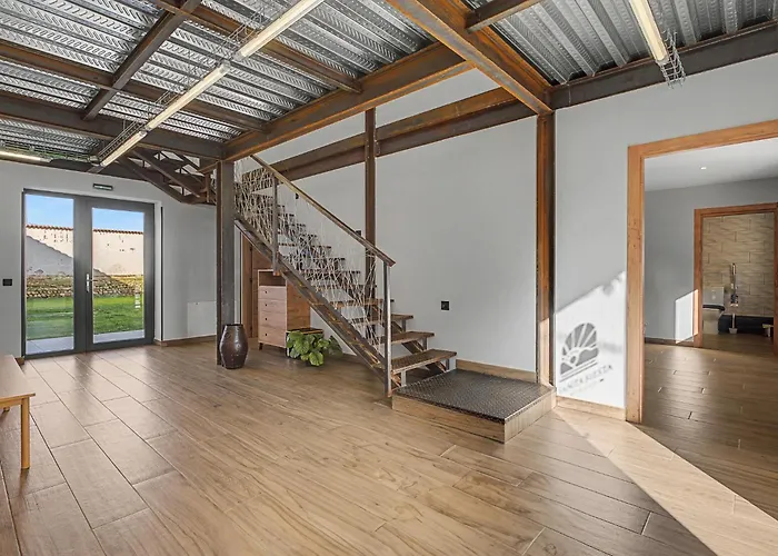 La Santa Siesta Hostel *