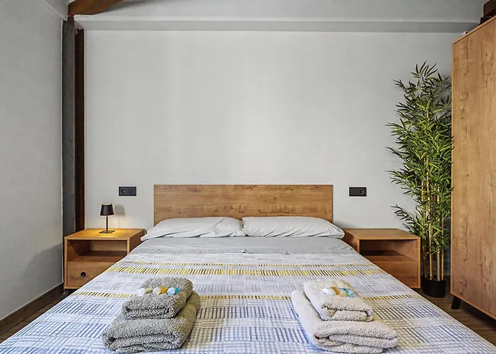 La Santa Siesta Hostel *