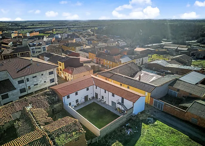 La Santa Siesta 호스텔 비야당고스 델 파라모